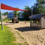 Hanau reinigt Sandflächen auf Spielplätzen, in Kitas und Schulen