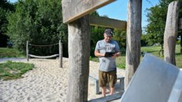 Hanau überprüft rund 170 Spielplätze und kommunale Einrichtungen Hanau überprüft rund 170 Spielplätze und kommunale Einrichtungen