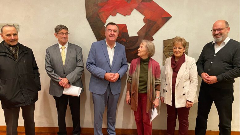 Historische Stadtansicht von Franziska Haslinger dauerhaft im Foyer des Congress Park Hanau