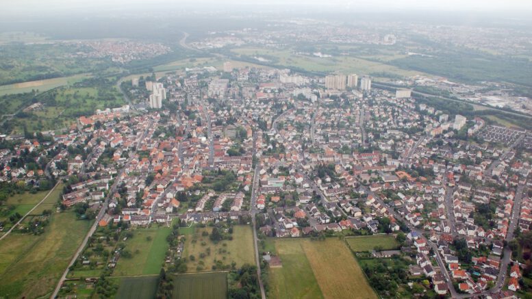 Maintal erhält Urkunde für 30 Jahre Mitgliedschaft im Klima Bündnis